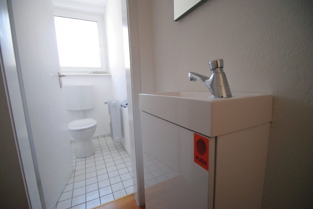 Gäste WC Abb. ähnlich