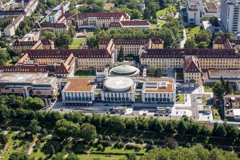 Uniklinikum nur 200m