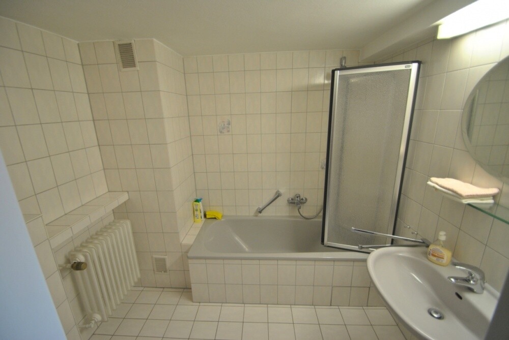 Elternbadezimmer