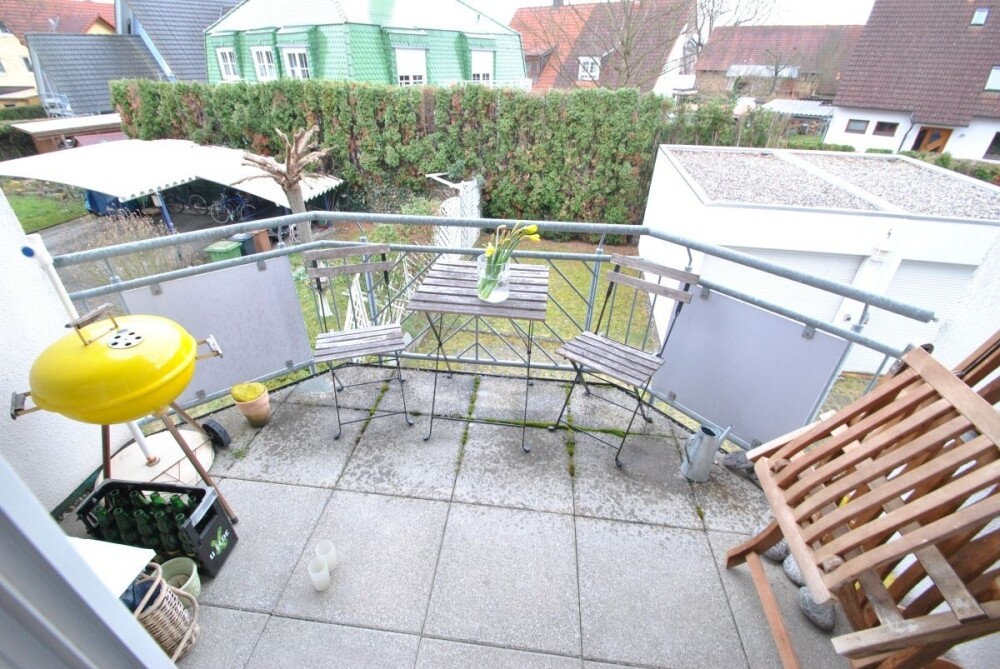 Angenehm freigestellter Balkon