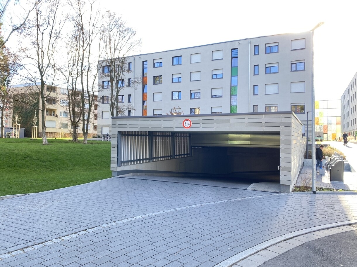 TG Stellplatz, Einfahrt