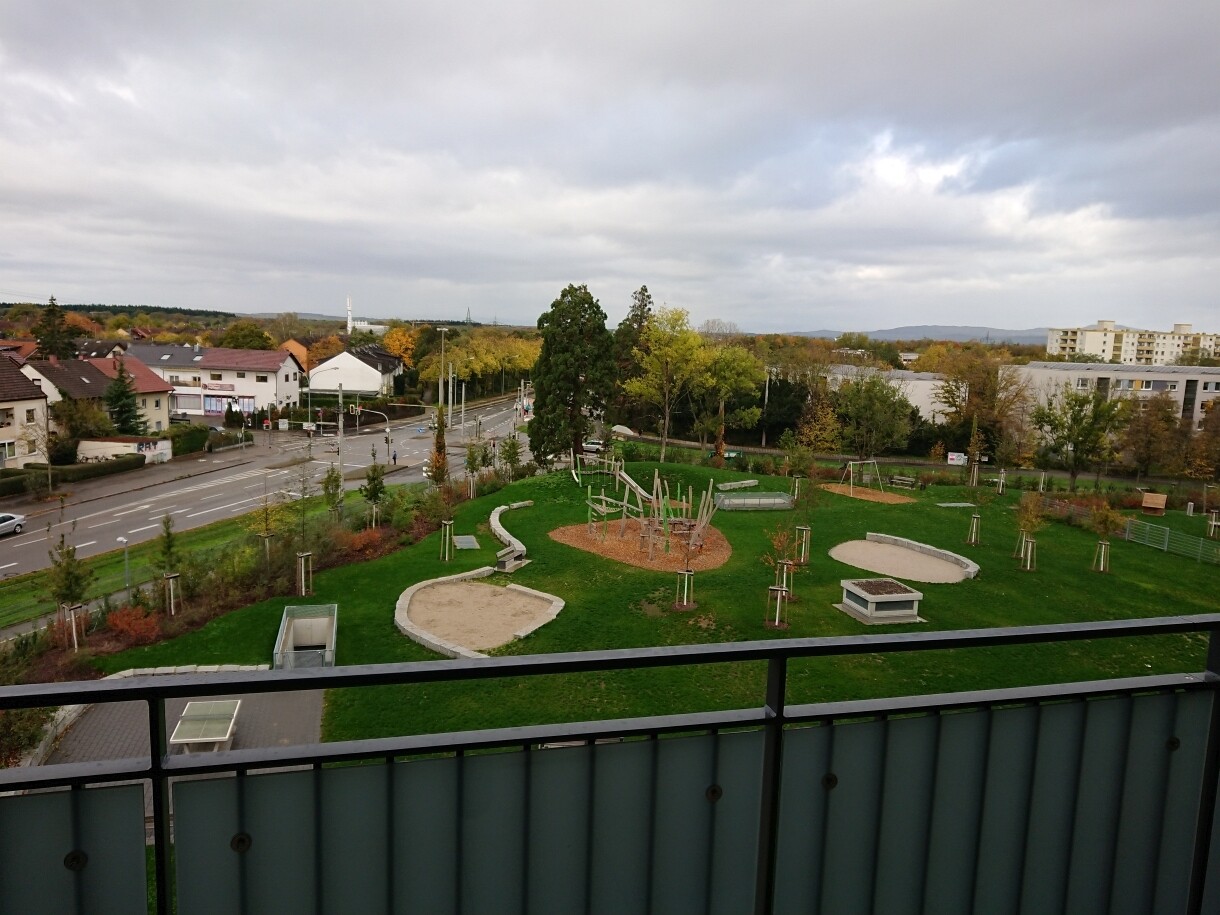 Balkon mit Süd/West Ausrichtung