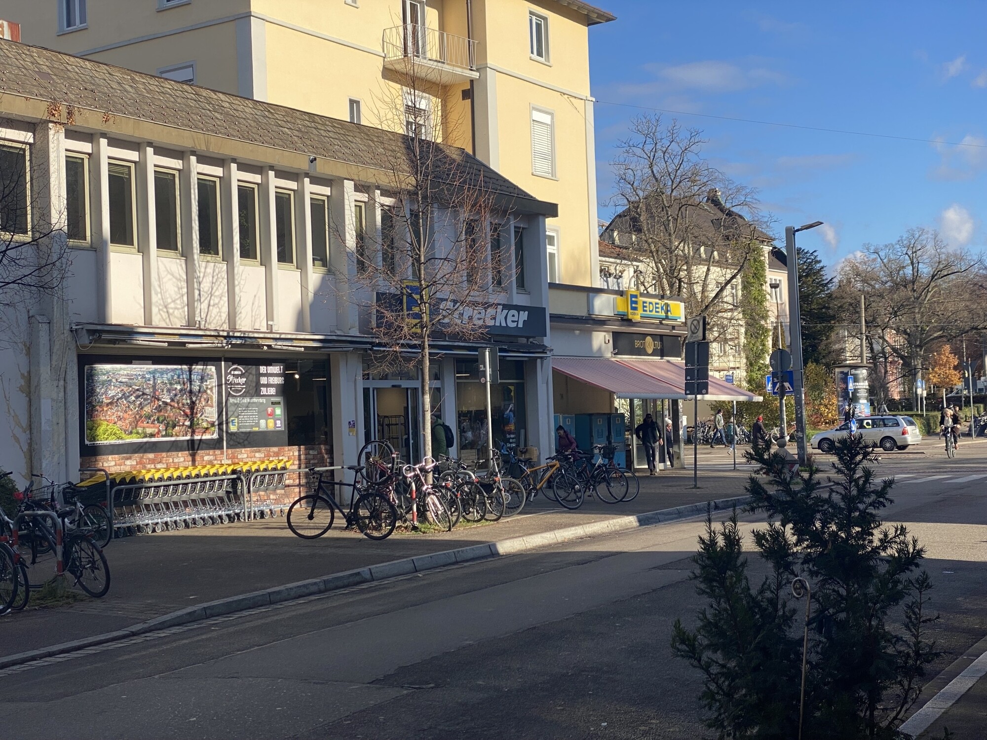 Wenige Schritte zur Günterstalstraße