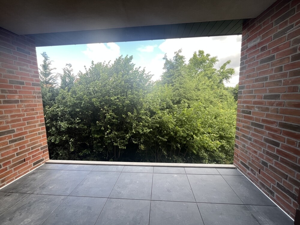 überdachte Loggia mit wunderschönem Blick 
