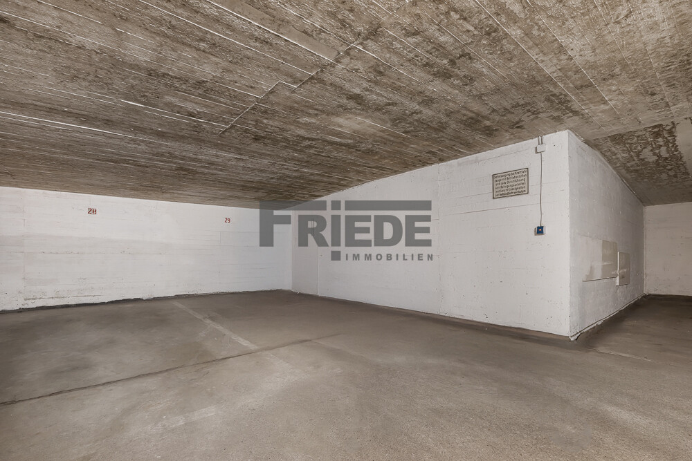 Tiefgaragenstellplatz