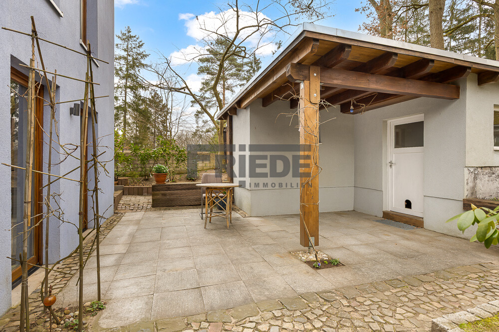 Überdachte Terrasse