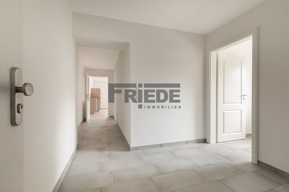 Flur und Eingangsbereich
