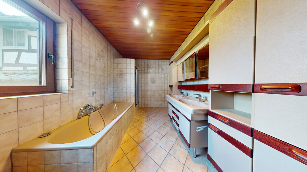 Badezimmer EG 