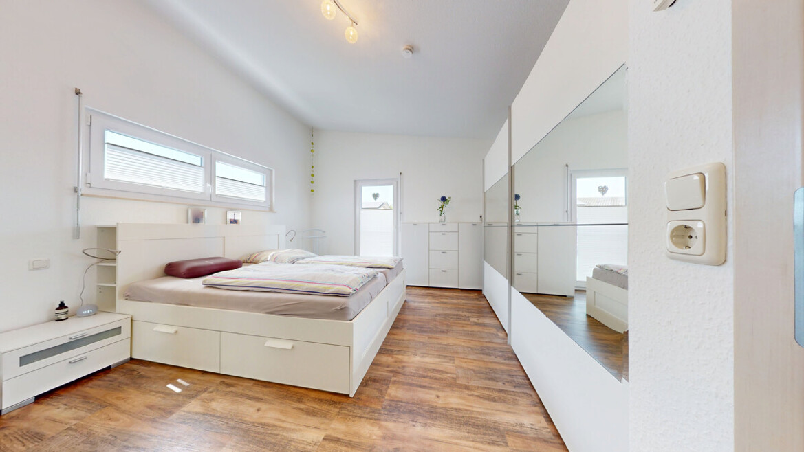 Schlafzimmer  OG