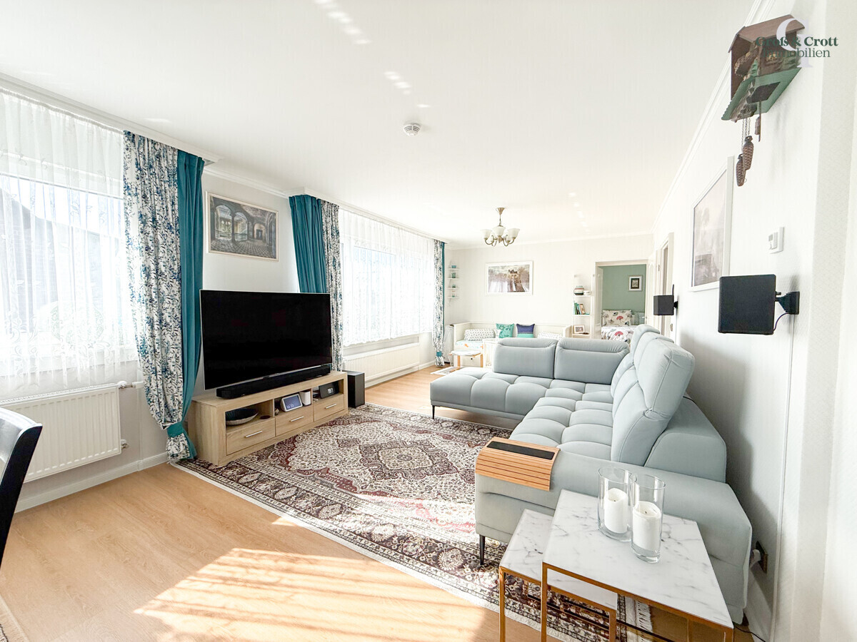 Modernes, freistehendes EFH mit PV-Anlage & Wärmepumpe - top saniert in guter Lage von Herzogenrath! - Foto 2