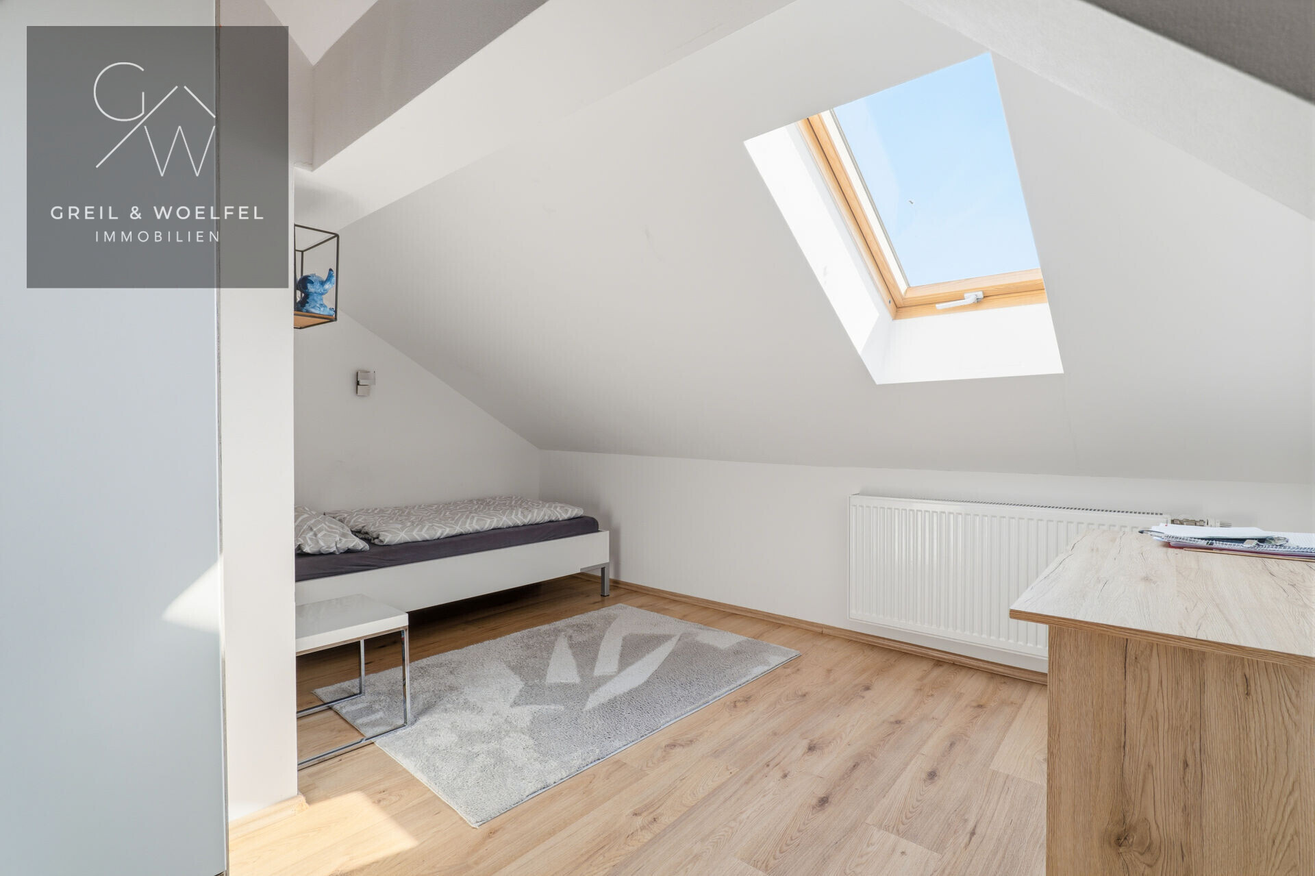 Schlafzimmer 4