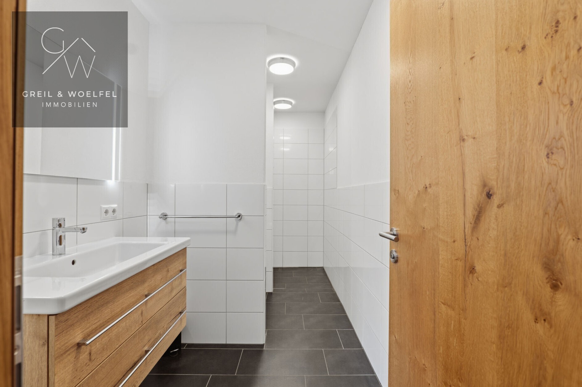 Badezimmer 1