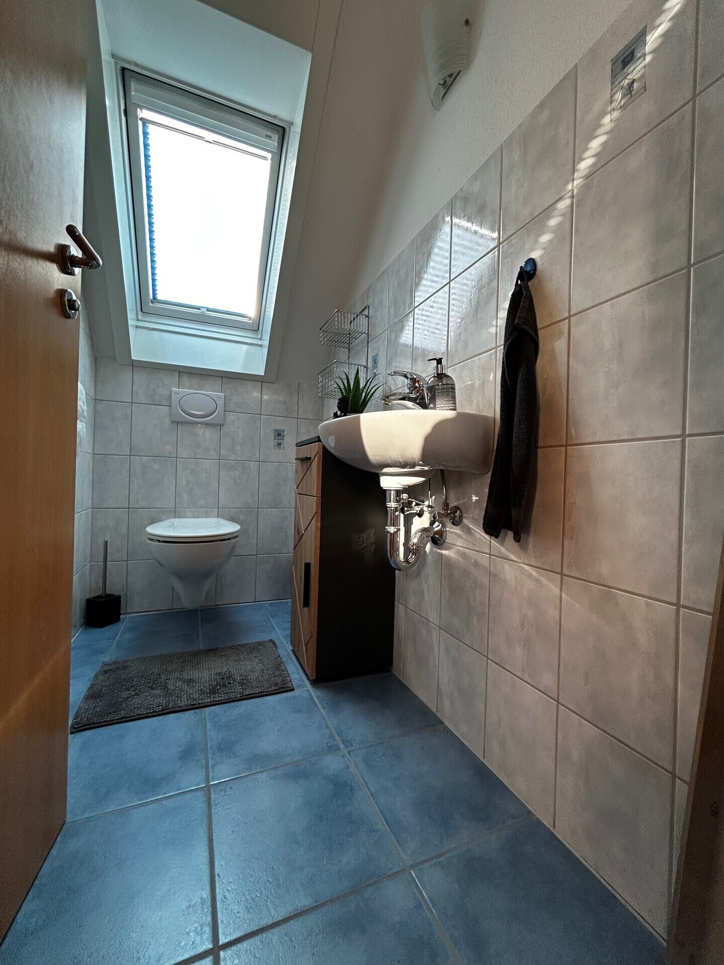 Gäste WC OG
