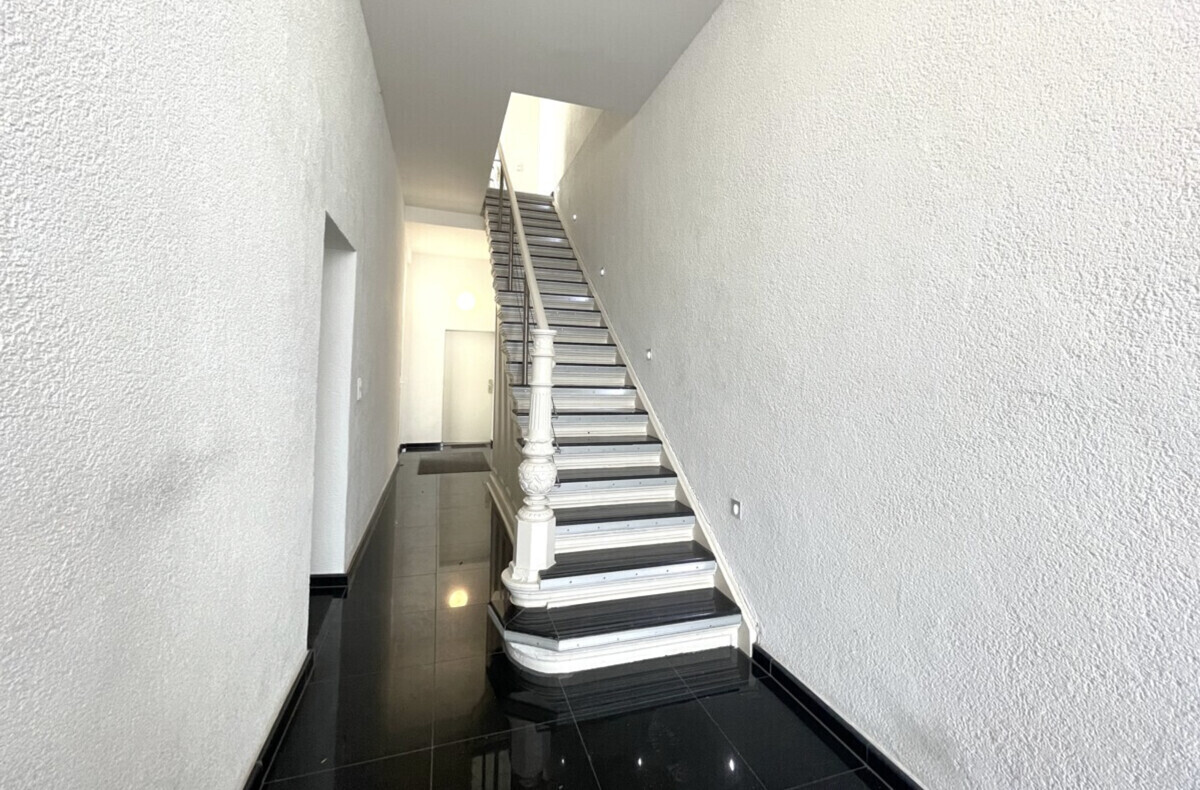 Gepflegtes Treppenhaus