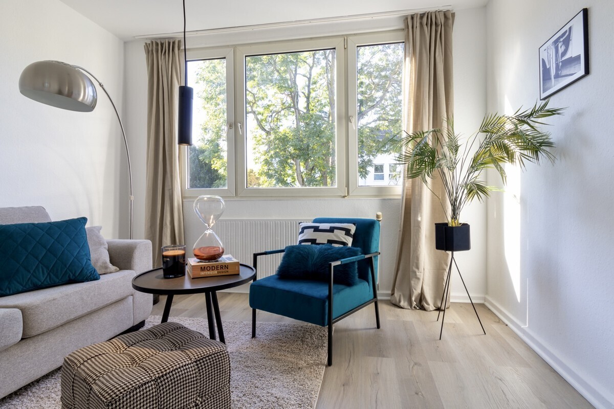 Zentrale Lage im Grünen!