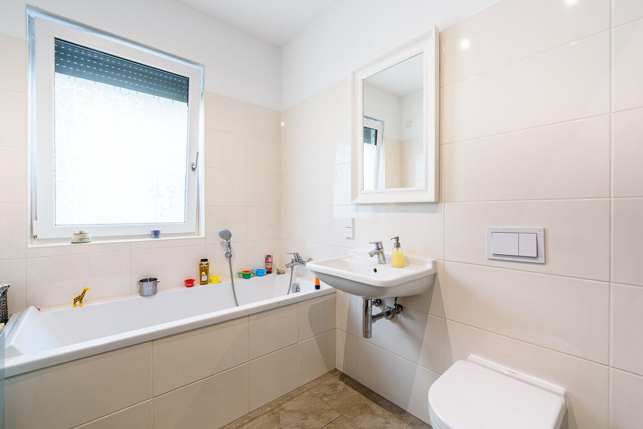 Badezimmer anderer Winkel