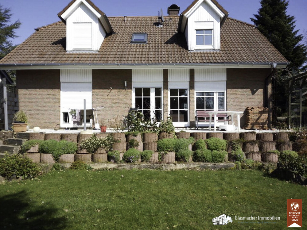 1021557b-dcbd-4b60-b8c5-74a5cc220723