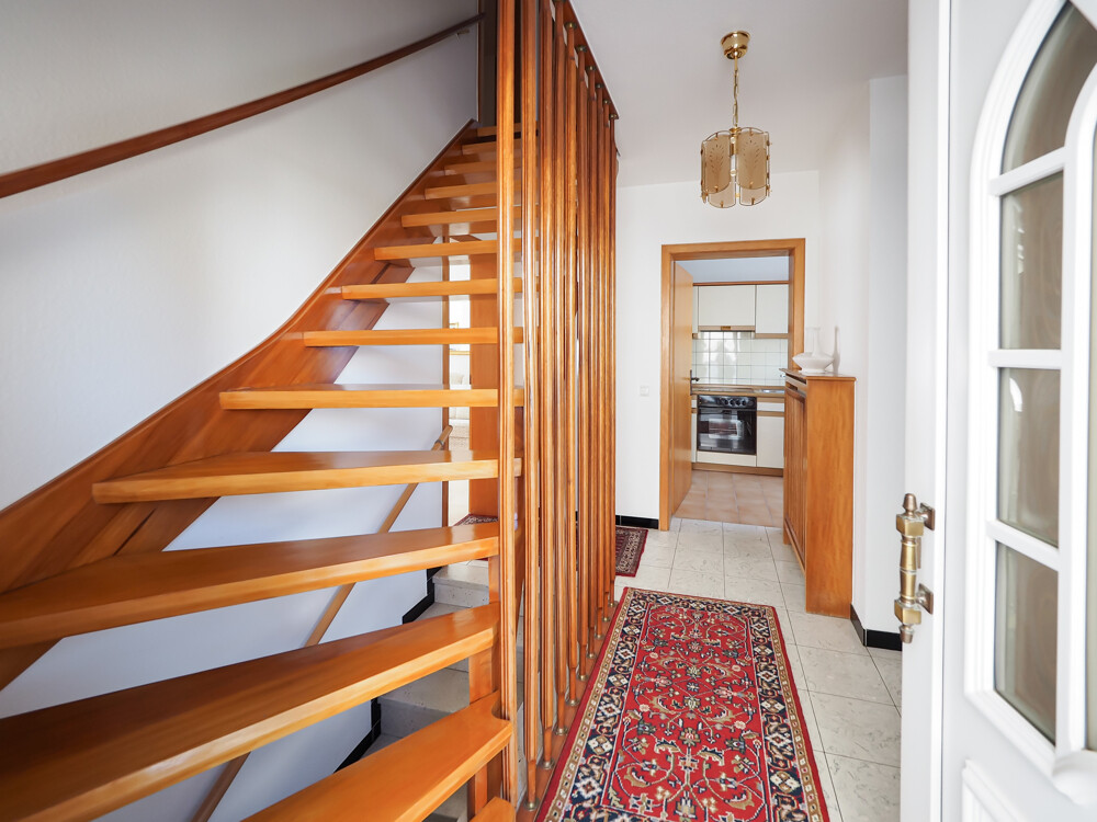 Treppe in´s OG