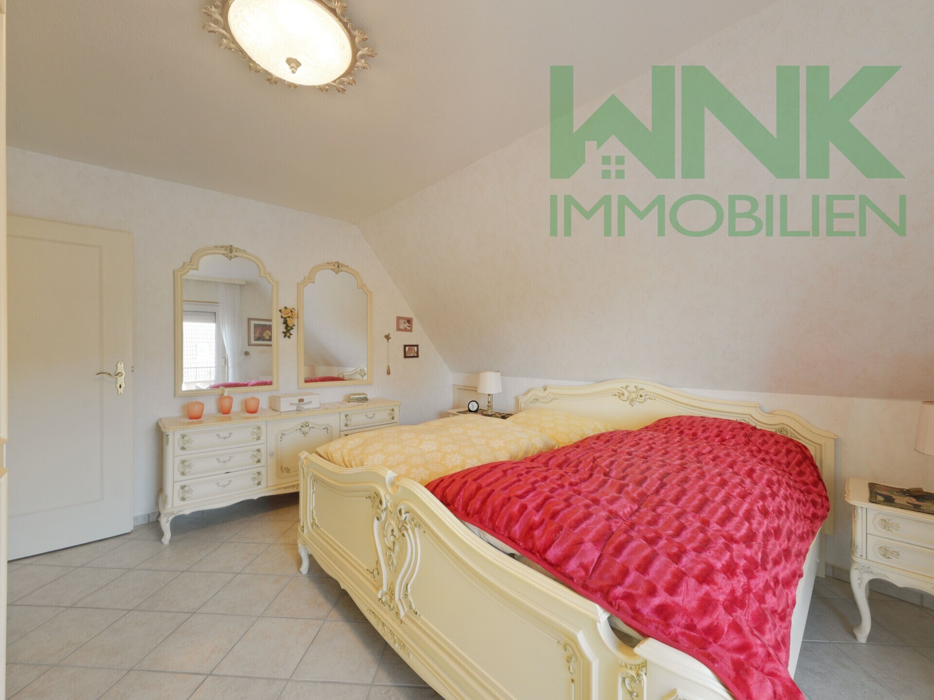 Schlafzimmer 2