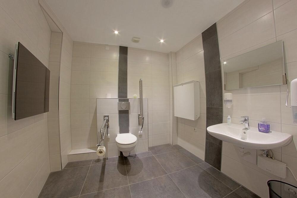 Bereits modernisierte Sanitärbereiche