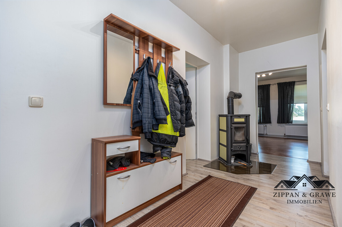 Flur Wohnung 4 DG