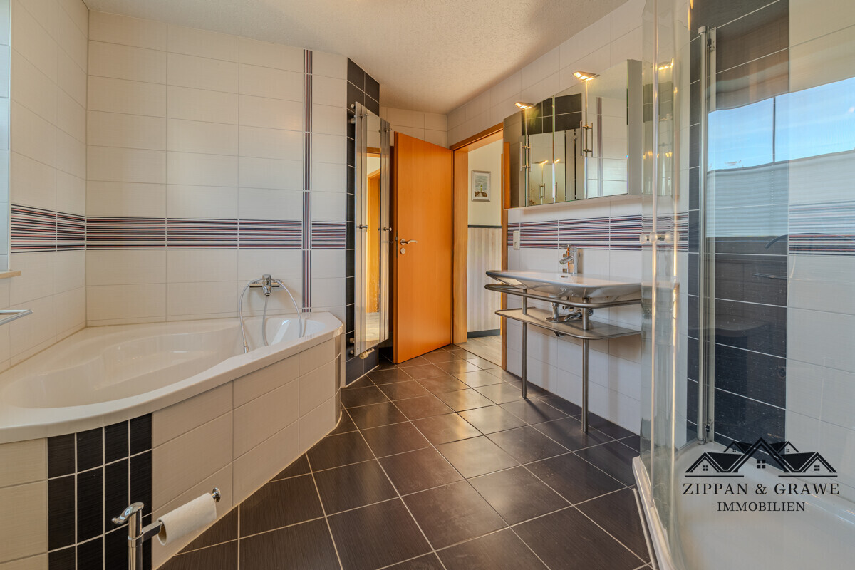 Badezimmer DG