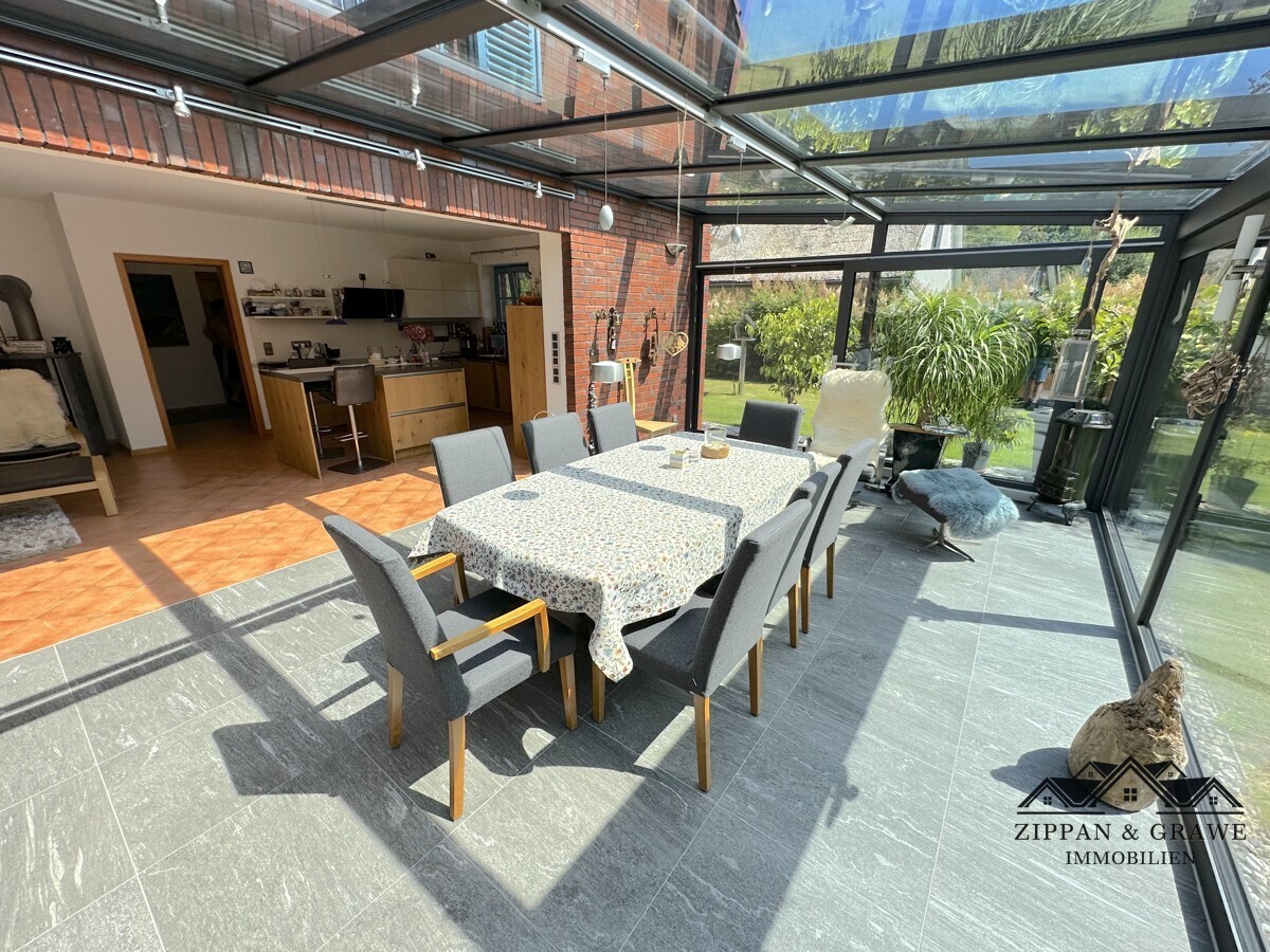 Wohnzimmer/Küche/Wintergarten