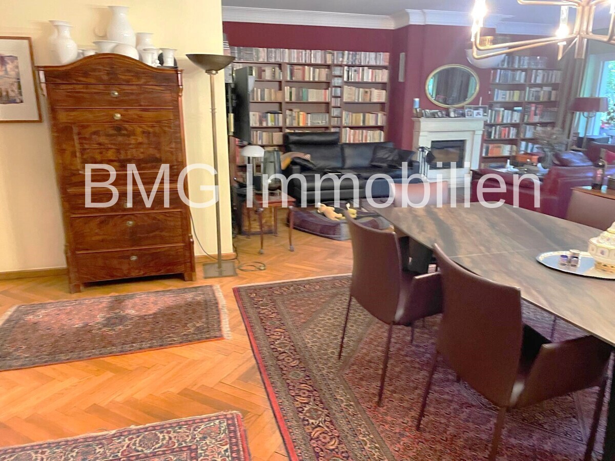 Blick in den Wohnzimmerbereich