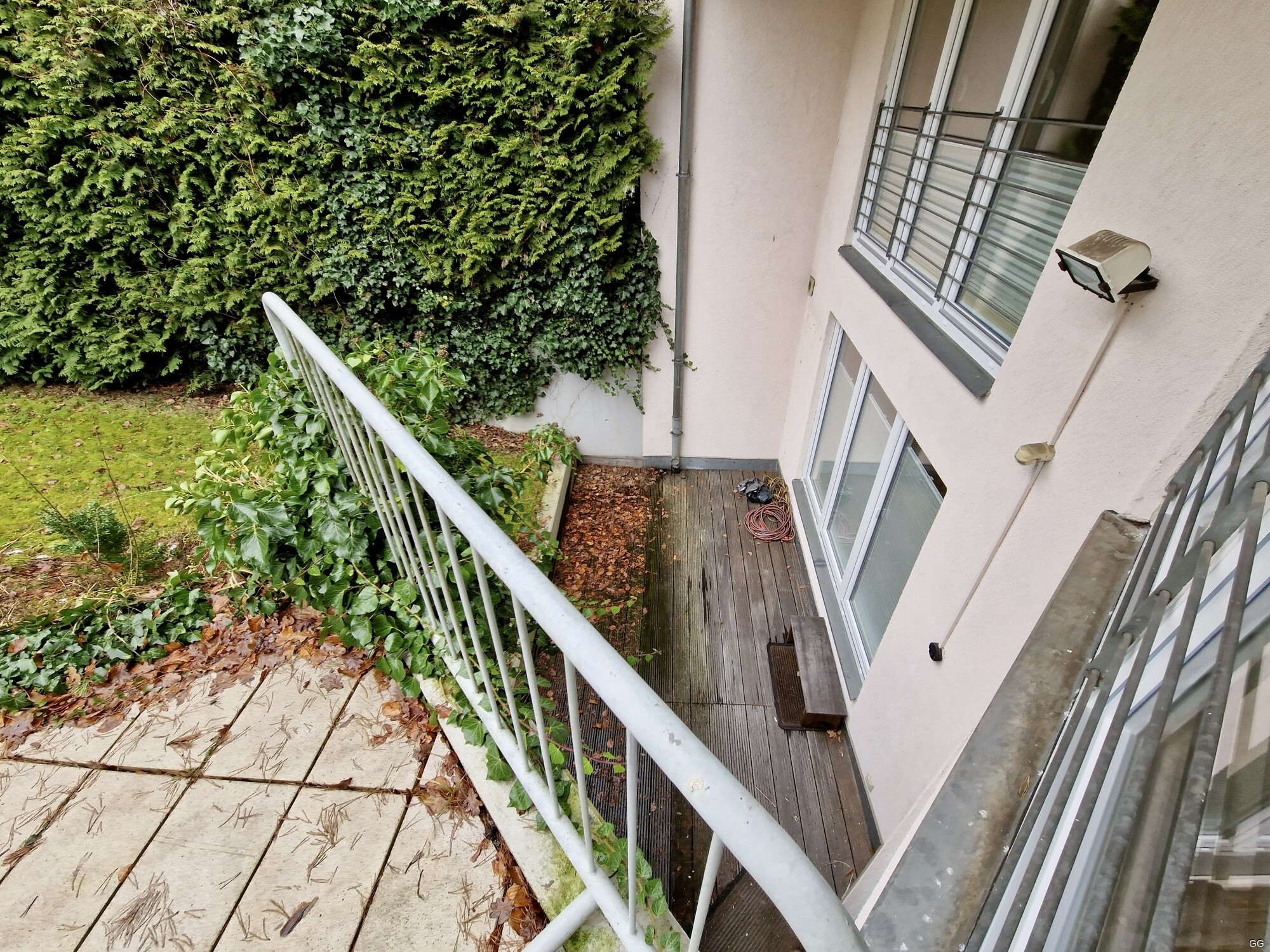 Blick auf die untere Terrasse