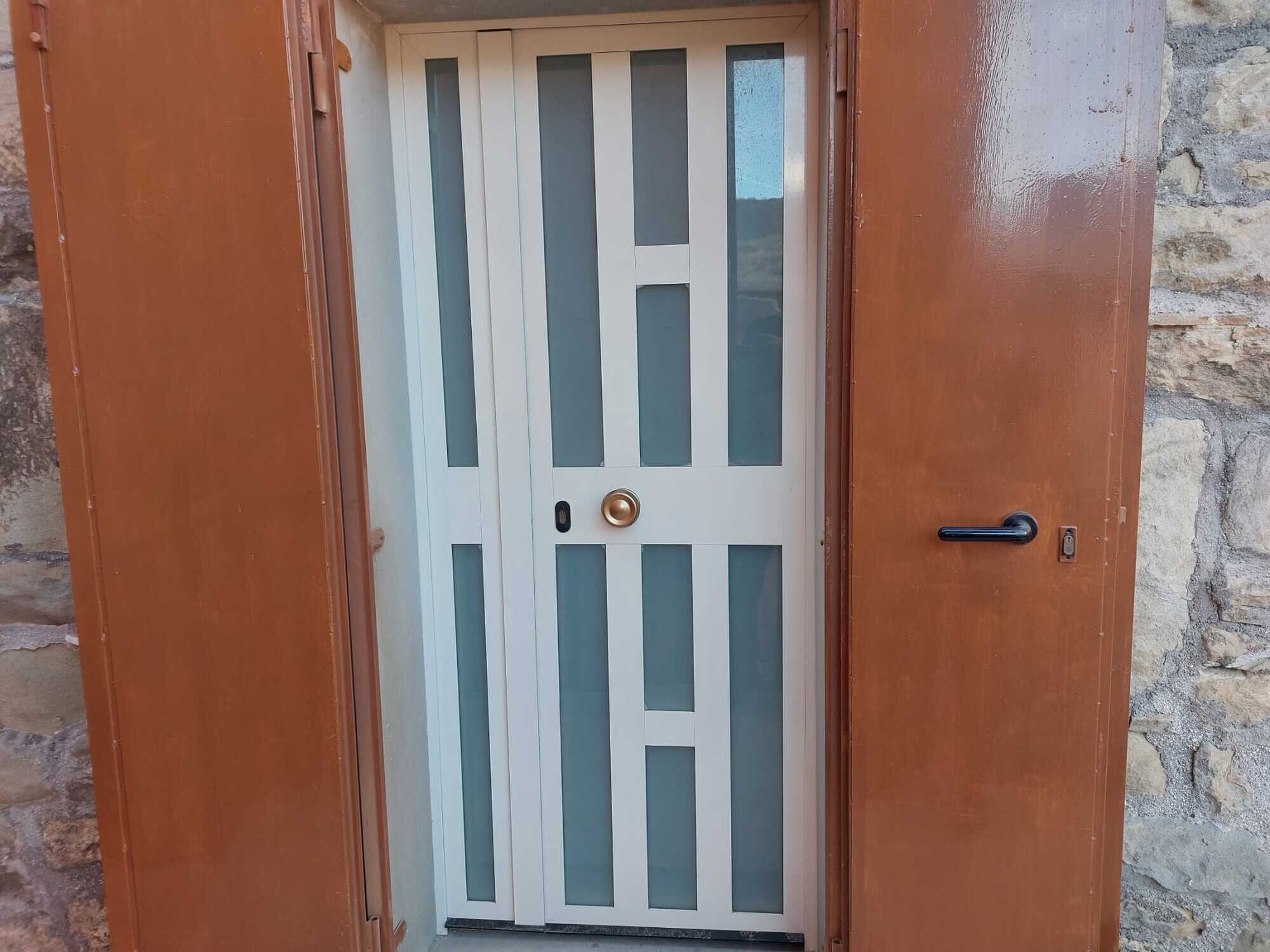 doppia porta ingresso