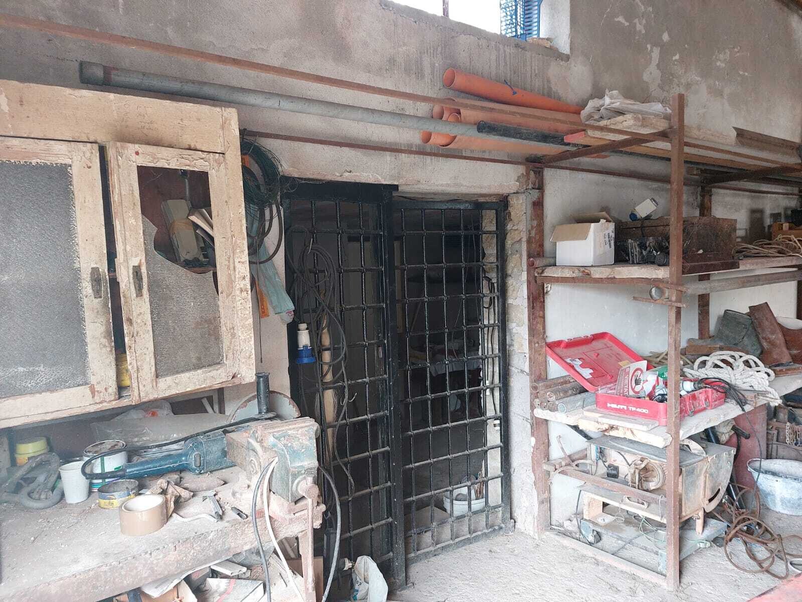 cancelletto vani cantina