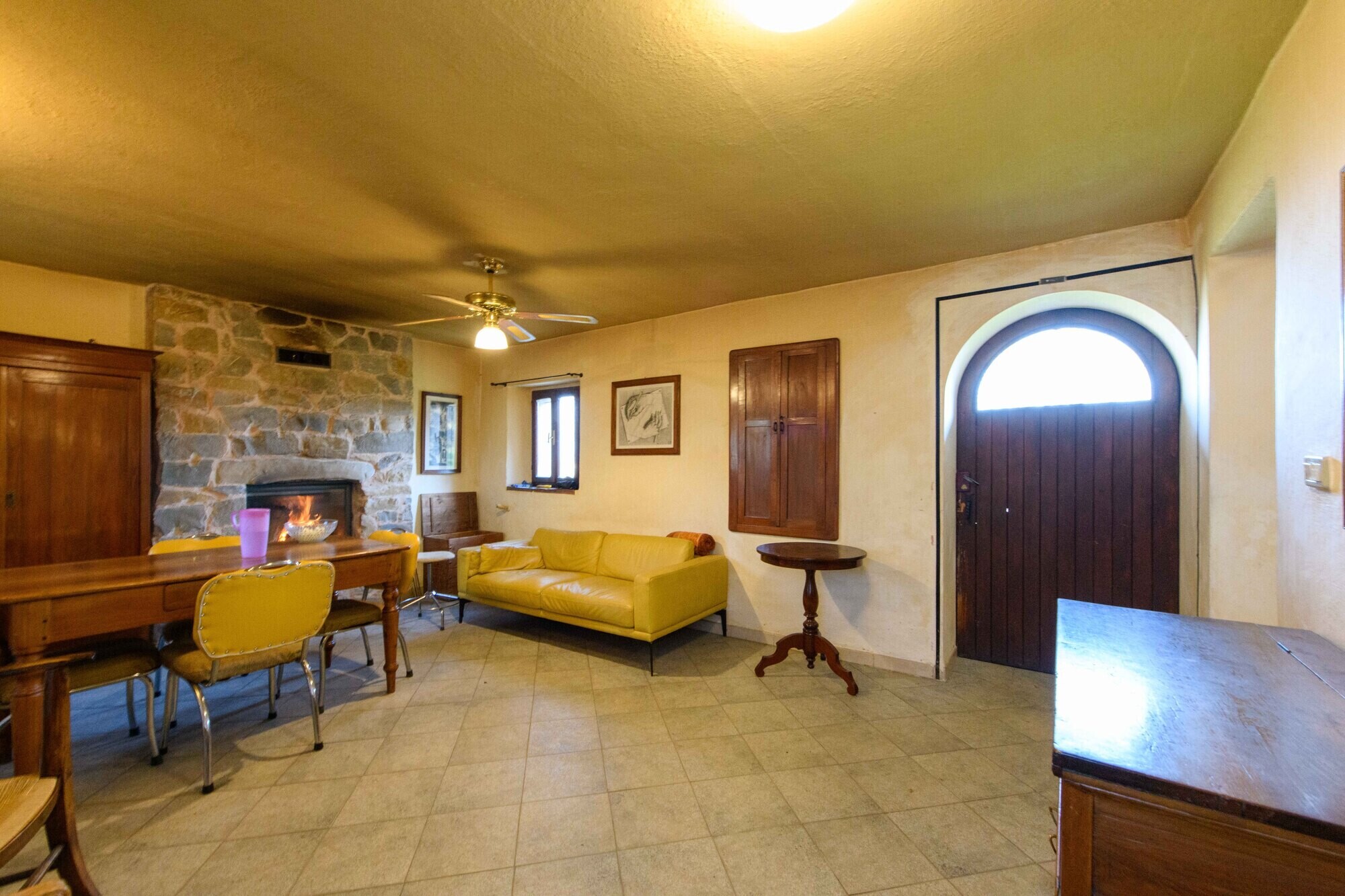 SALA