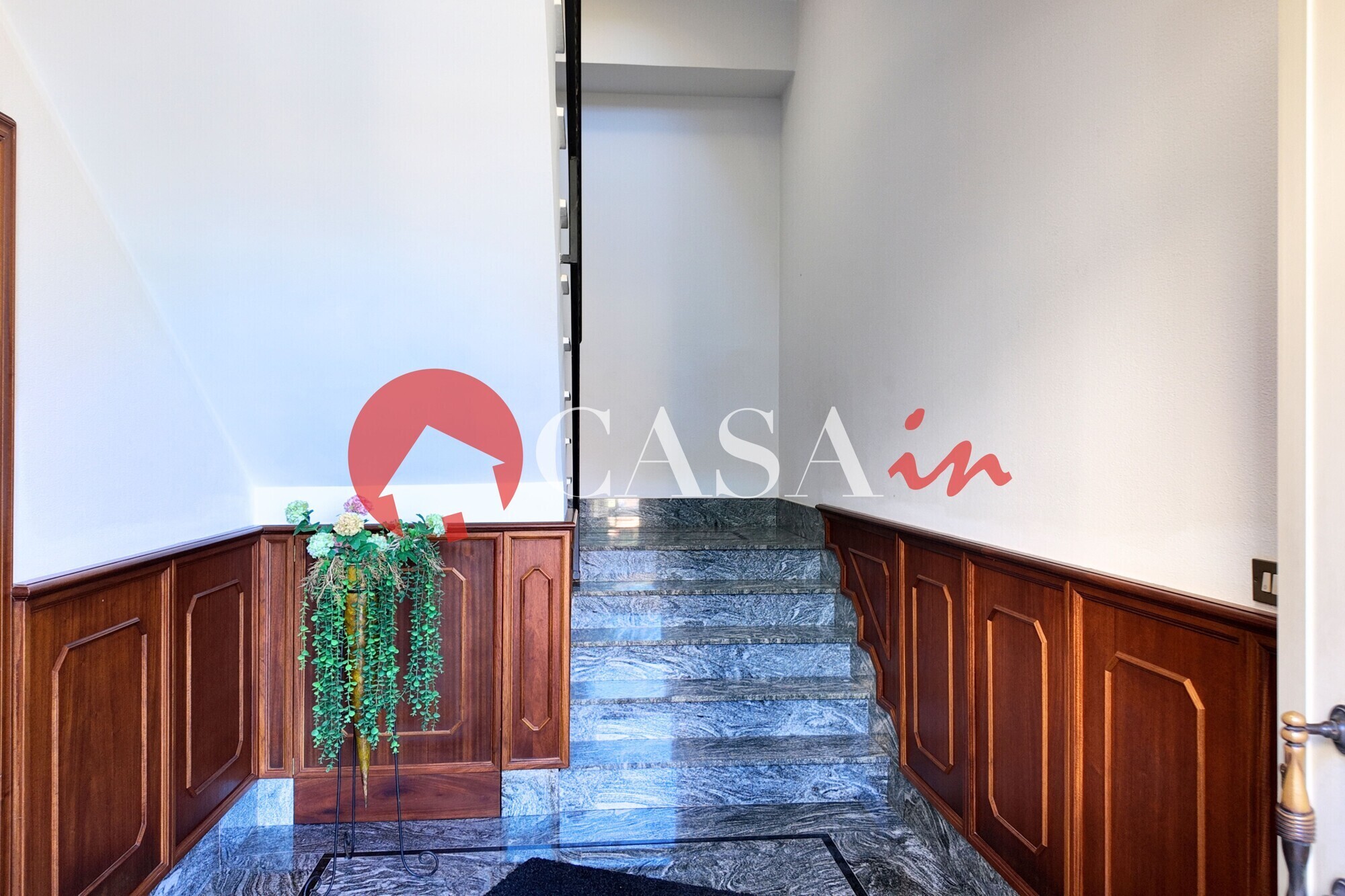 Scala d'ingresso