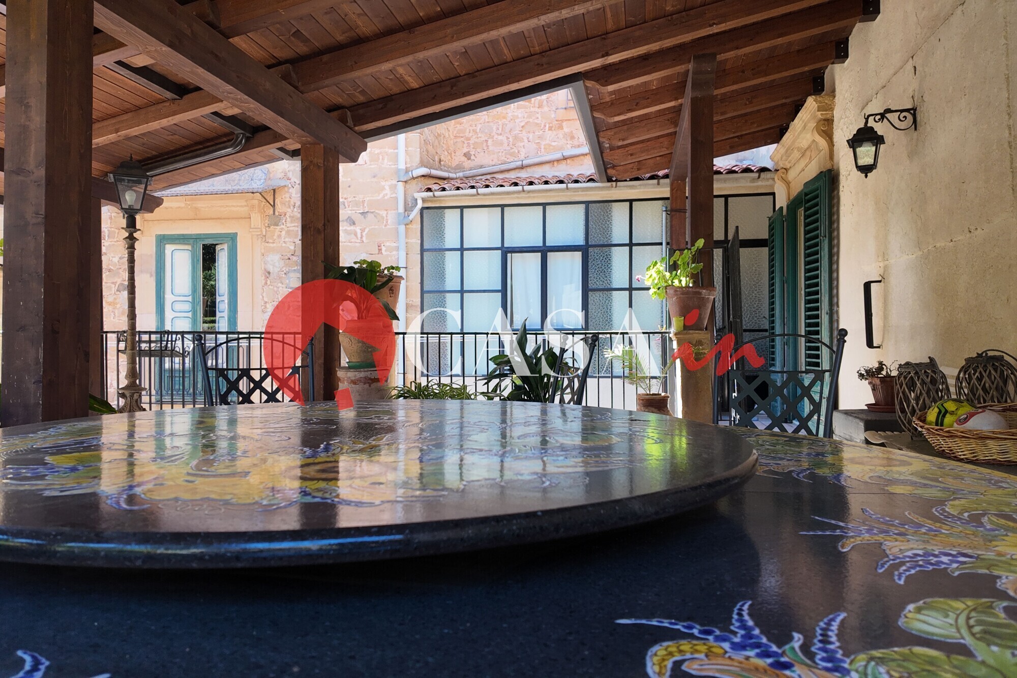 Veranda che da sul giardino privato