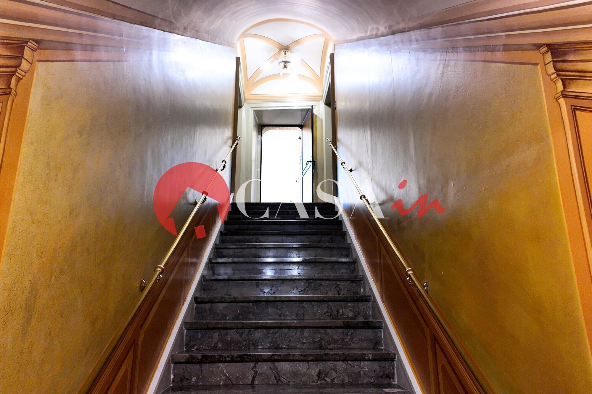 Scala principale che da accesso al piano nobiliare