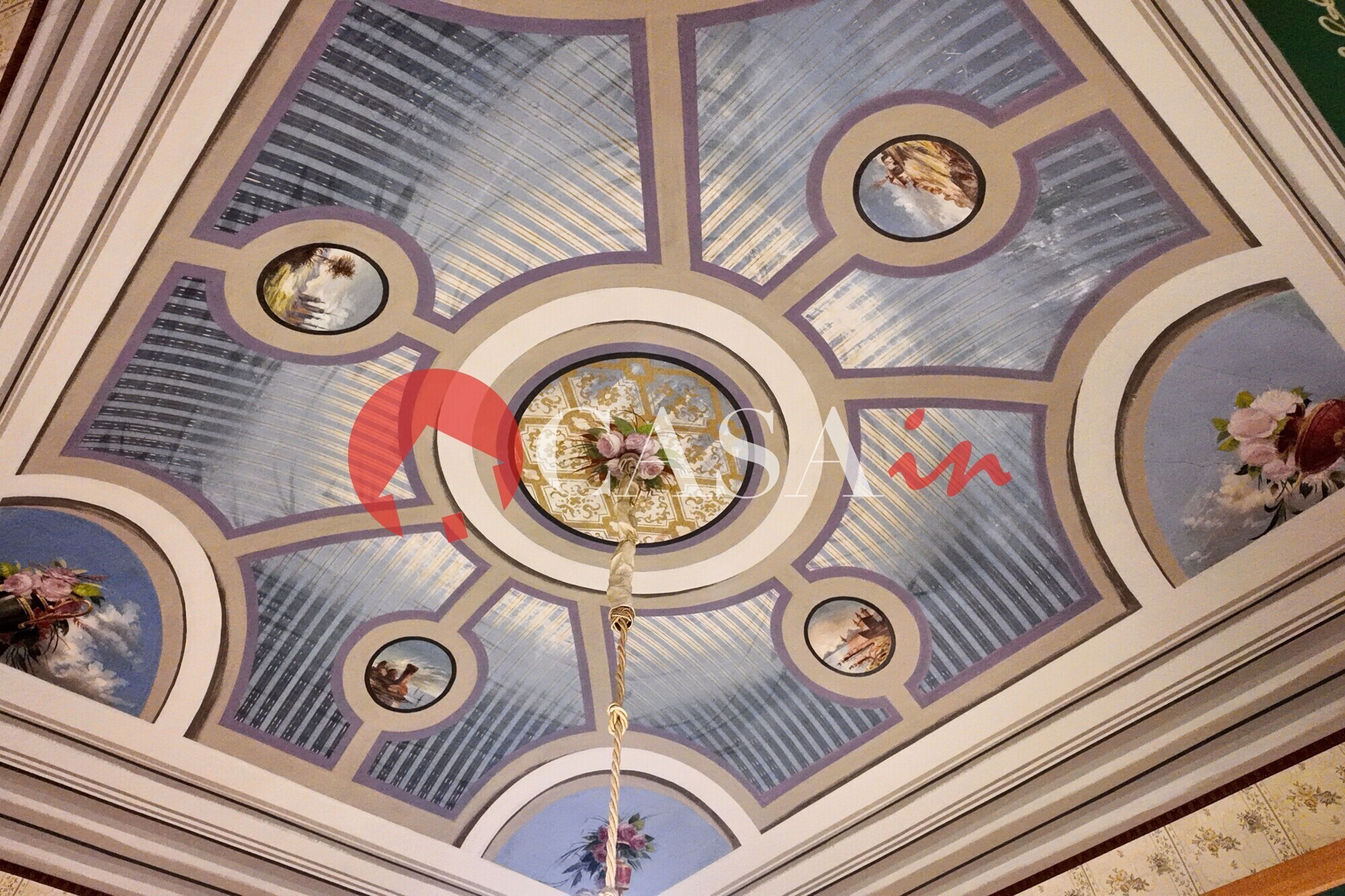 Soffitto decorato a mano