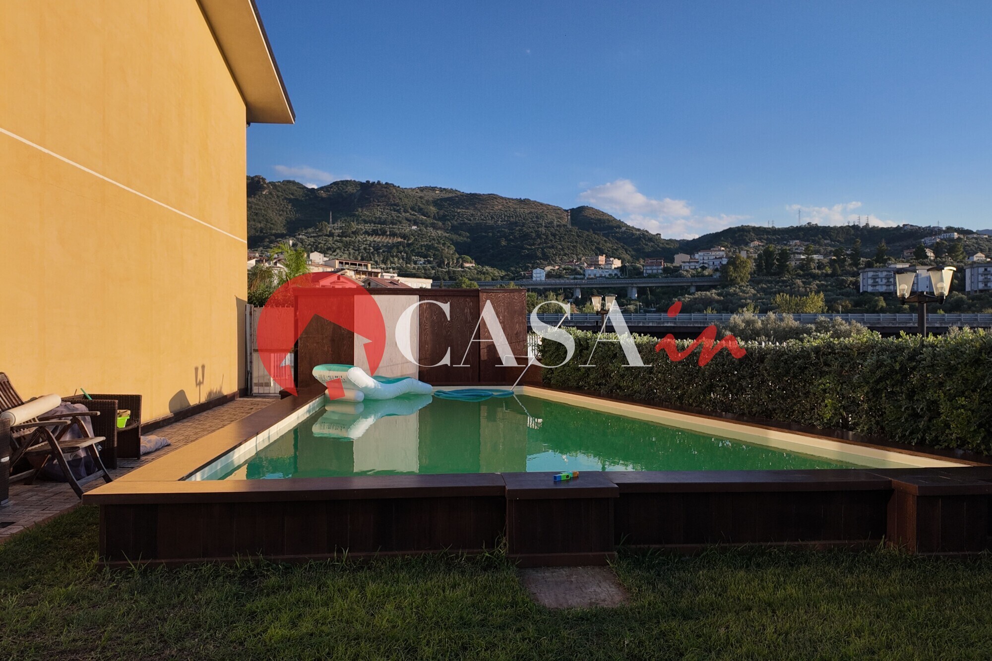 10 Piscina