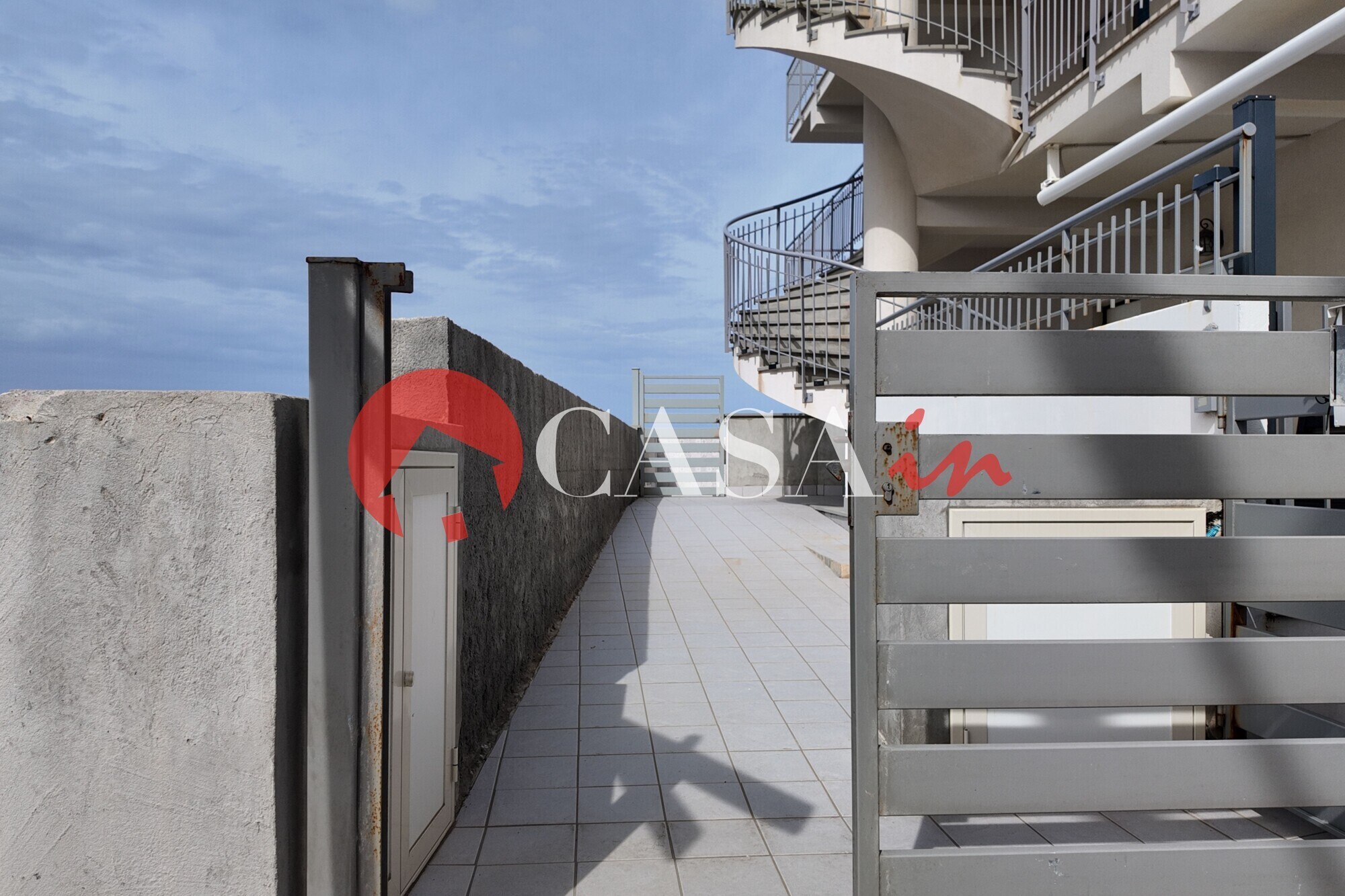 Ingresso da via Trazzera