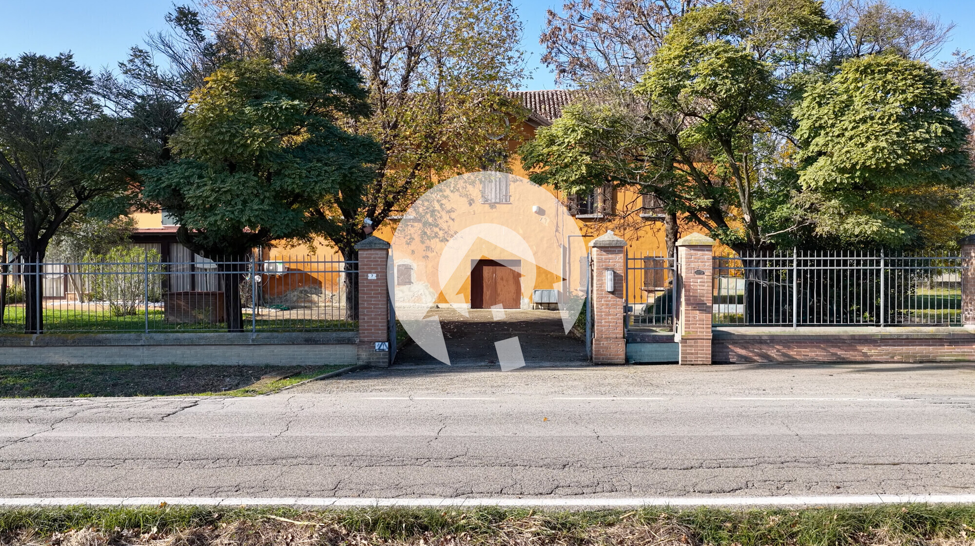 4b90e3bd-60d7-477b-9c13-2226a8413052