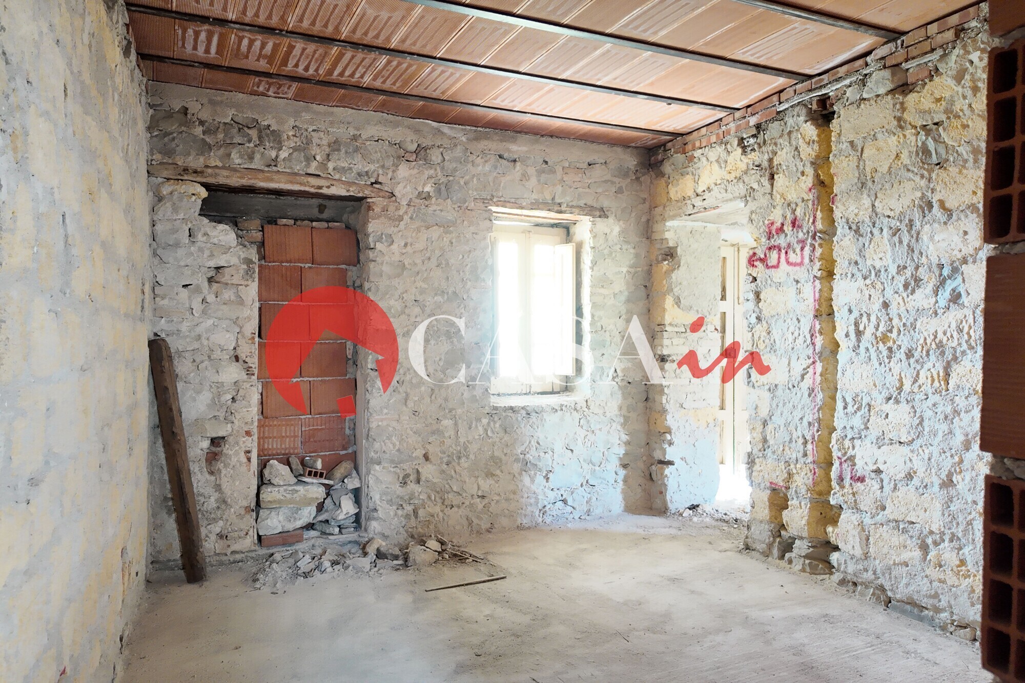 23 Interno