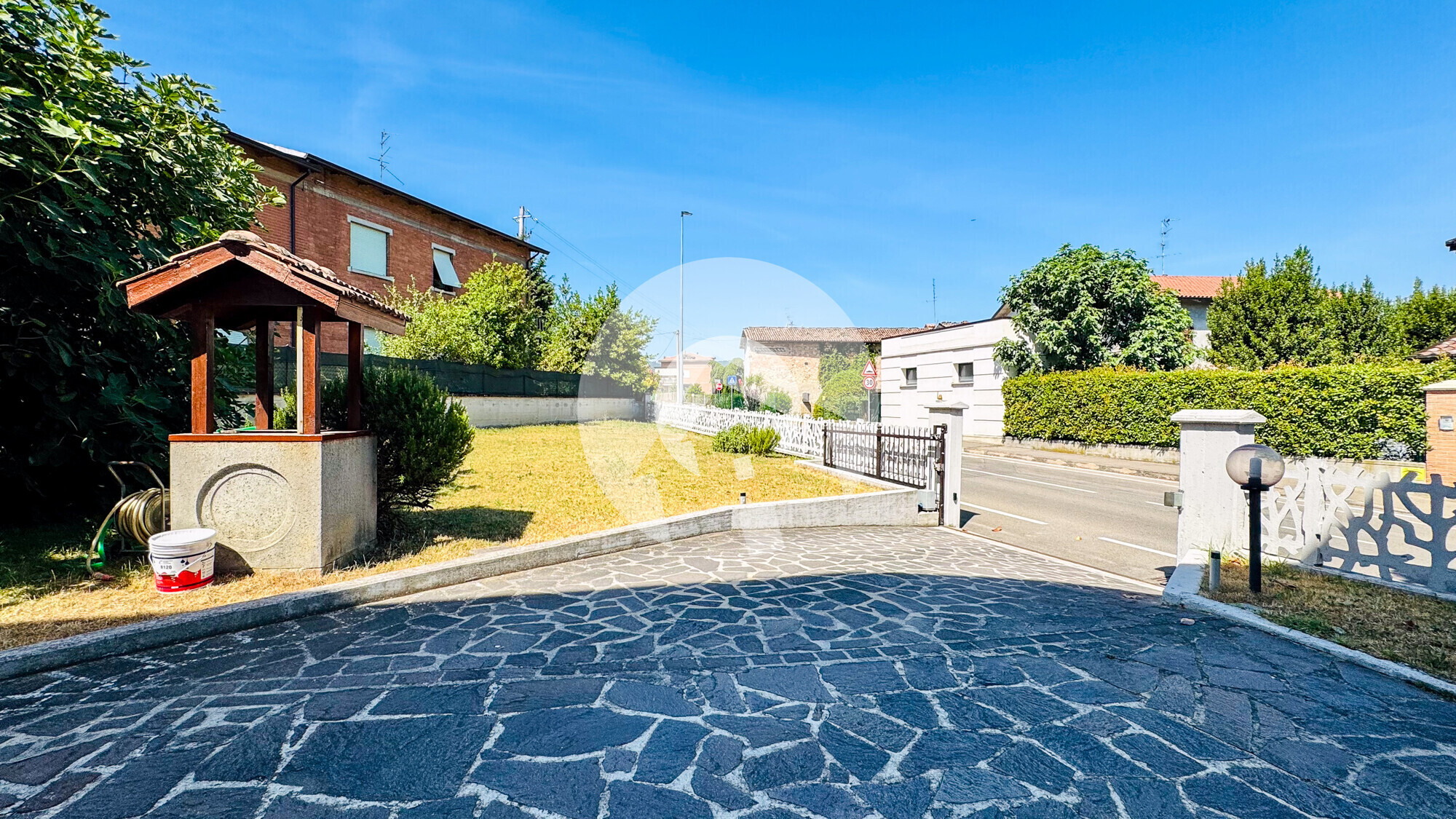 esterno giardino