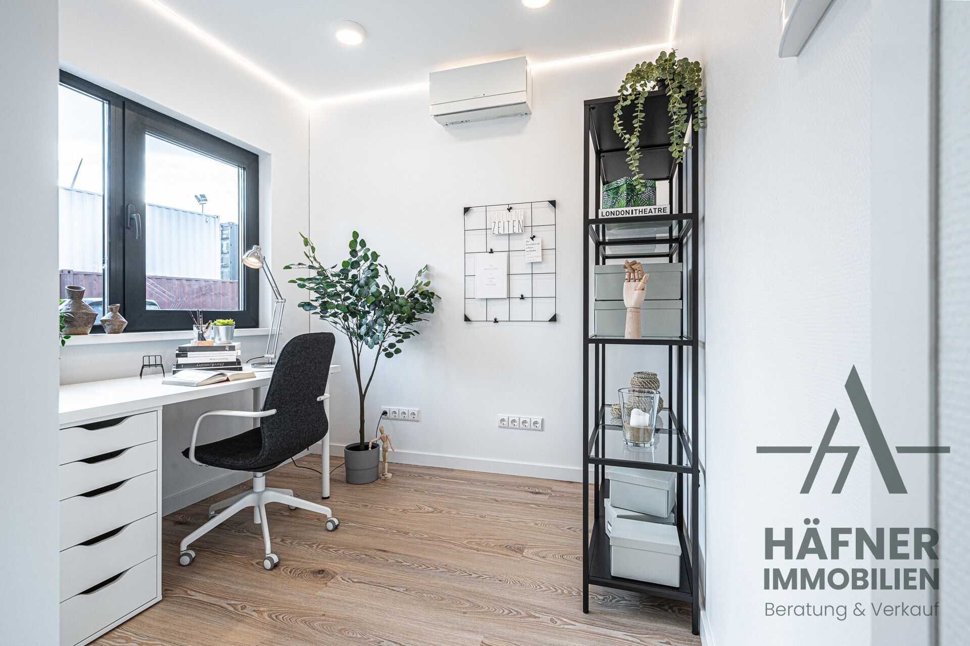 Büro / Schlafzimmer