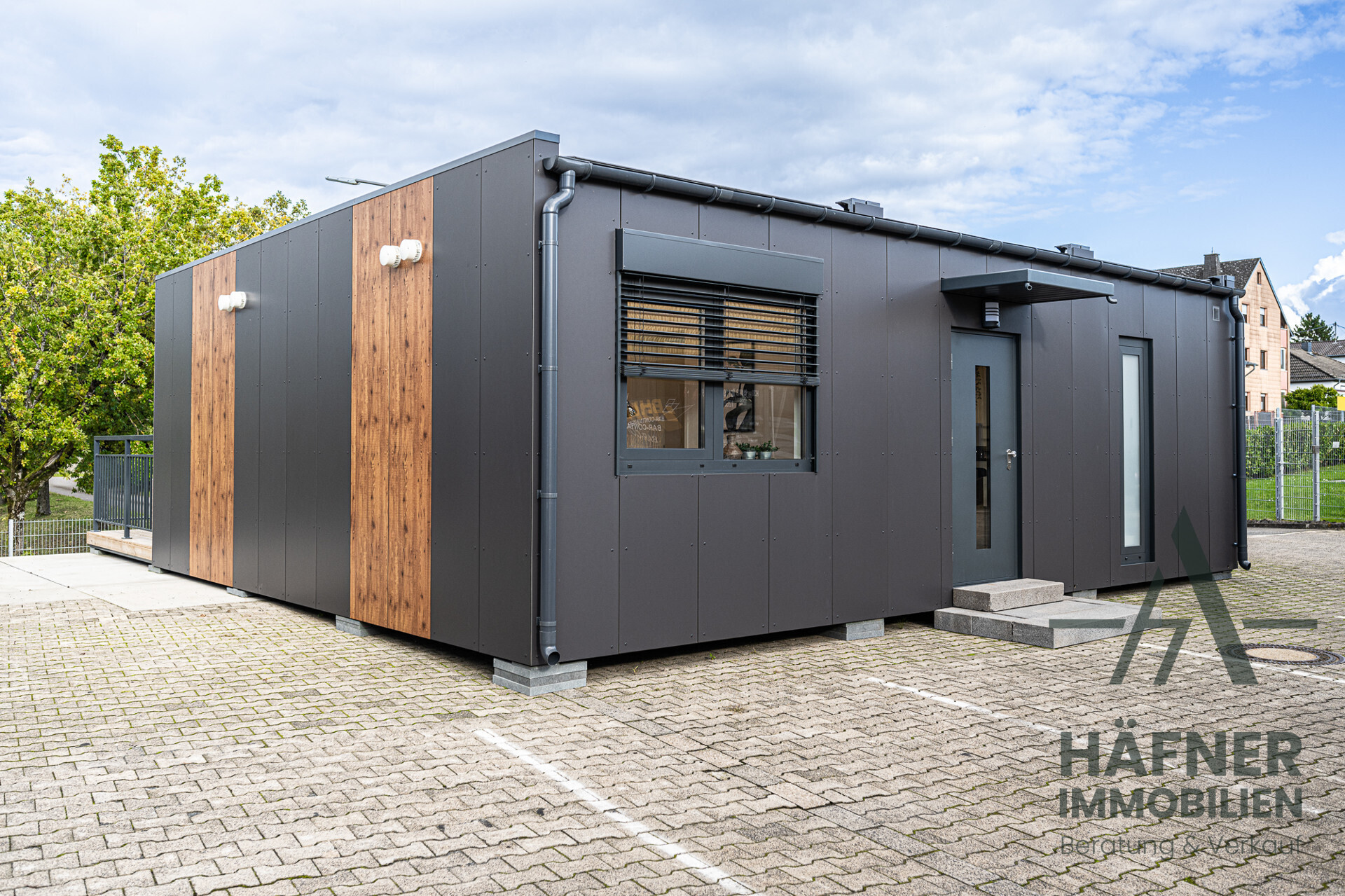 Vorderansicht [Muster]