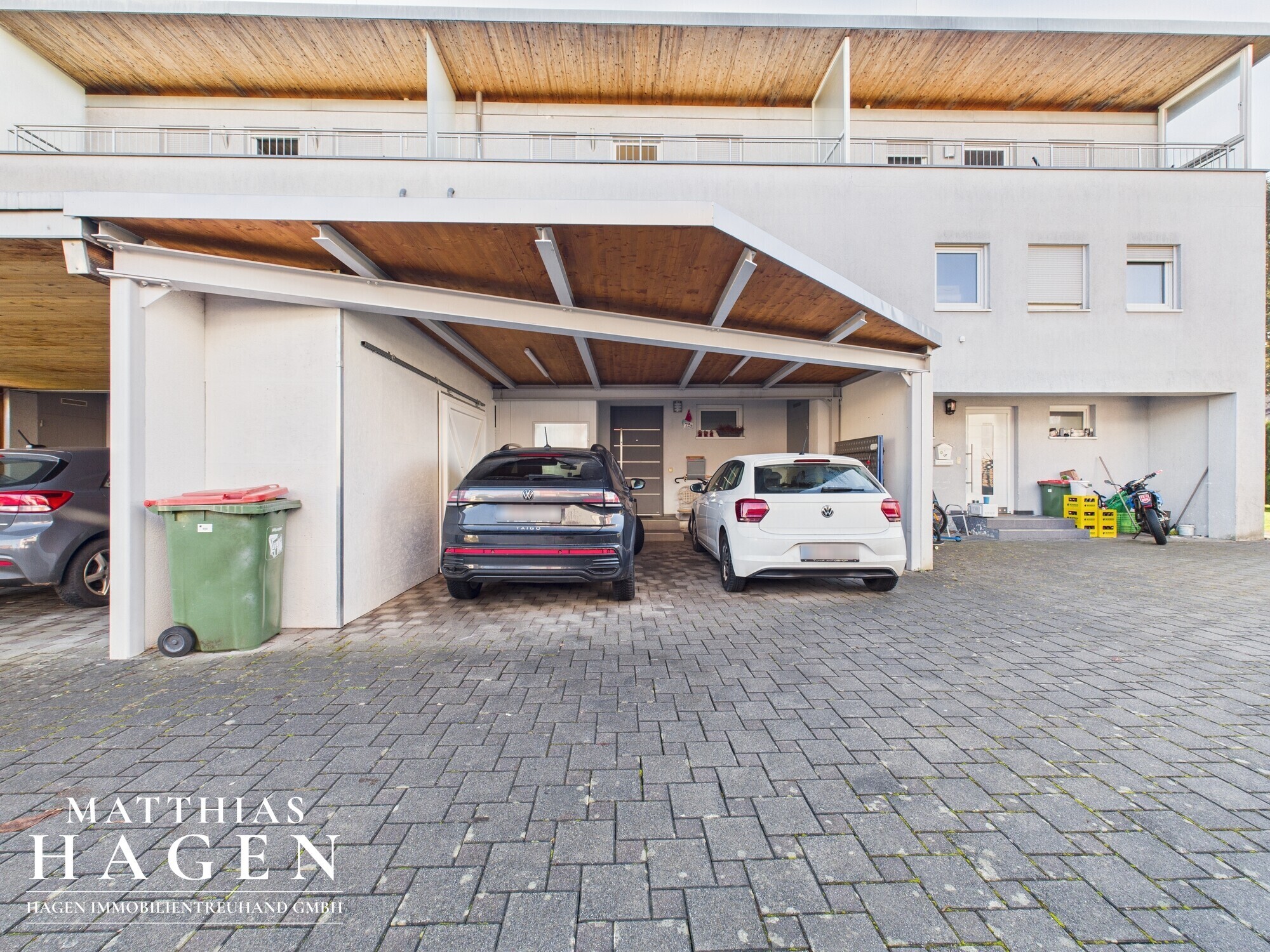 Carport