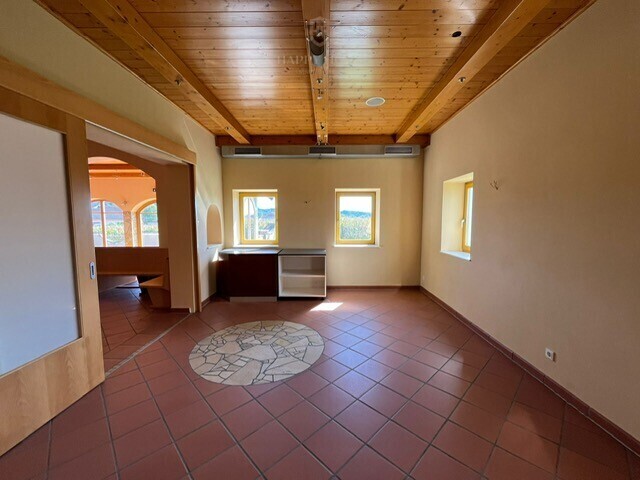 2f1ec63f-00b4-49b3-b599-6b4e95b42d94