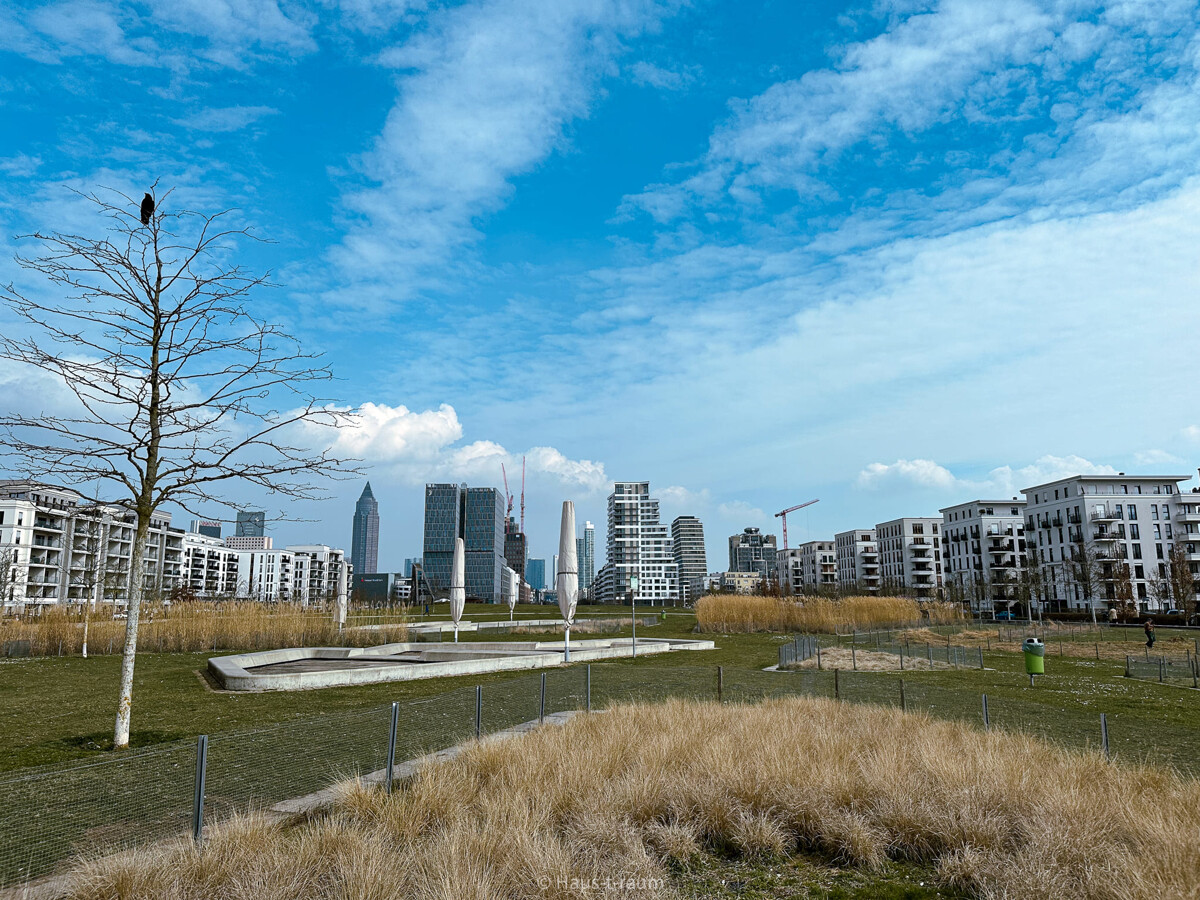 Frankfurt Europa-Allee-01