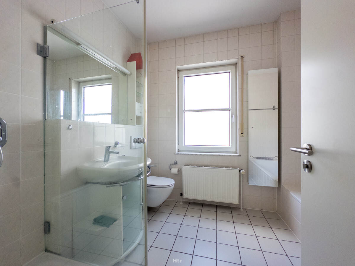 Kronberg - Schicke Dachwohnung-06