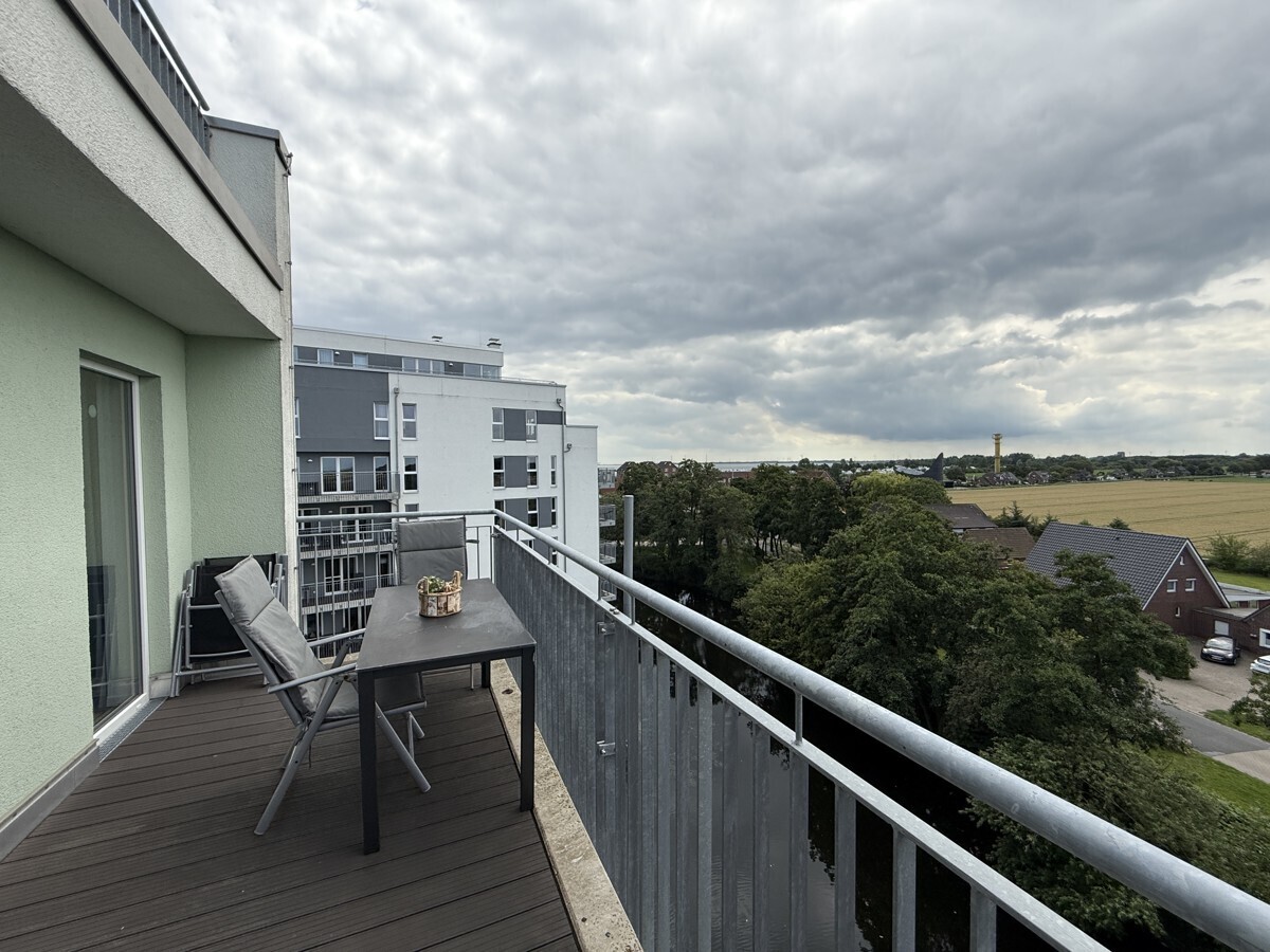 Süd-Balkon mit Wasserblick