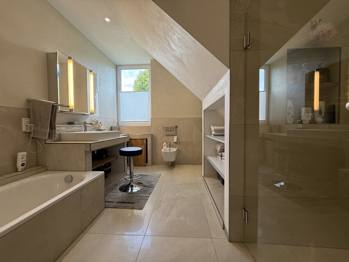 1. Badezimmer 