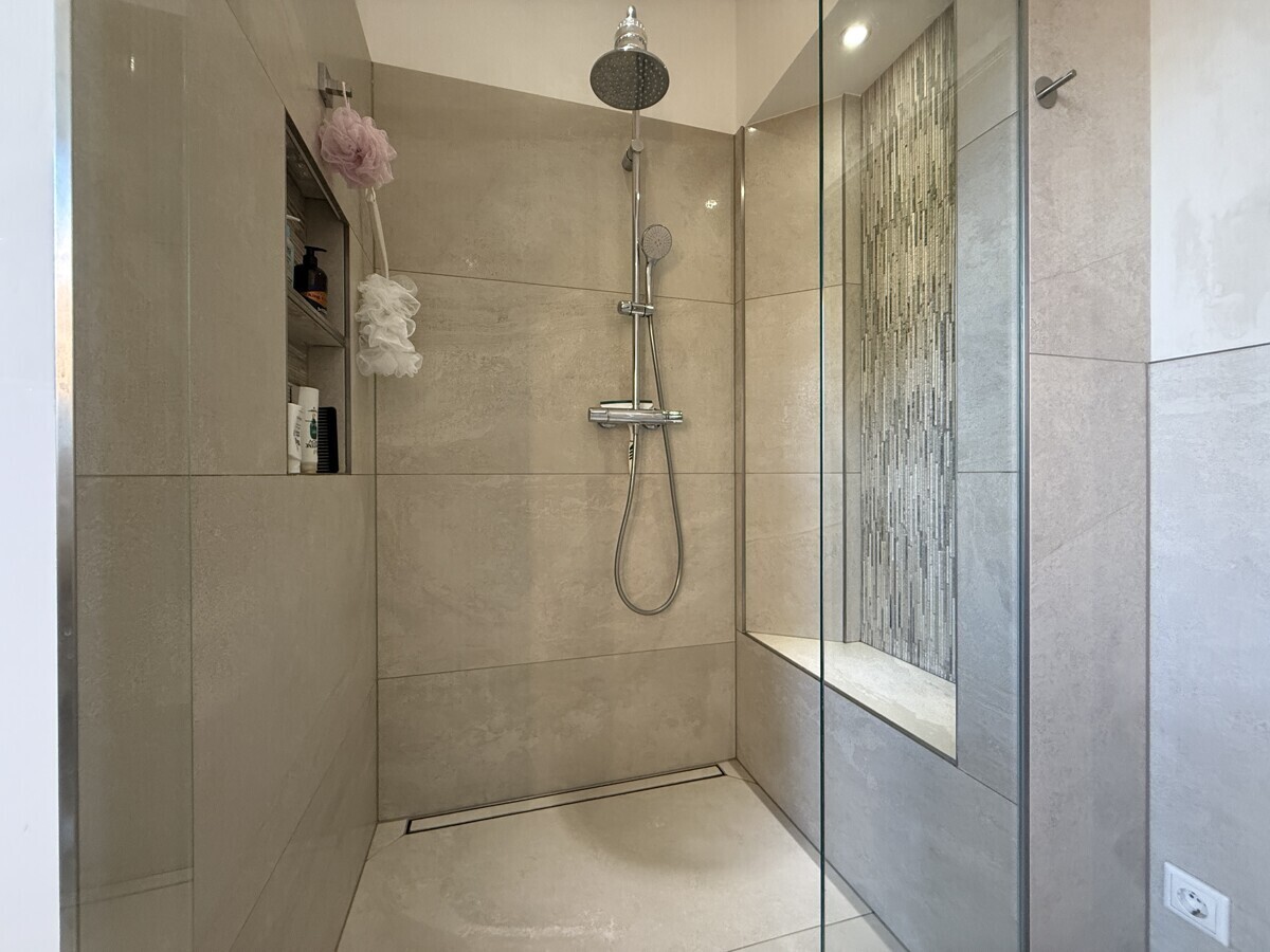 1. Badezimmer